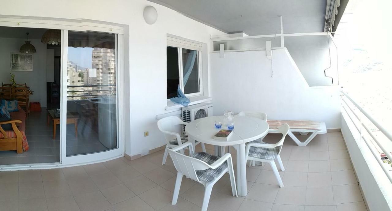 Apartamentos Esmeralda 2 Calp Extérieur photo